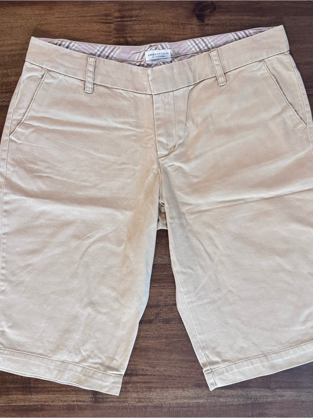 American Eagle Outfitters Beige Khaki Shorts with Plaid Lining